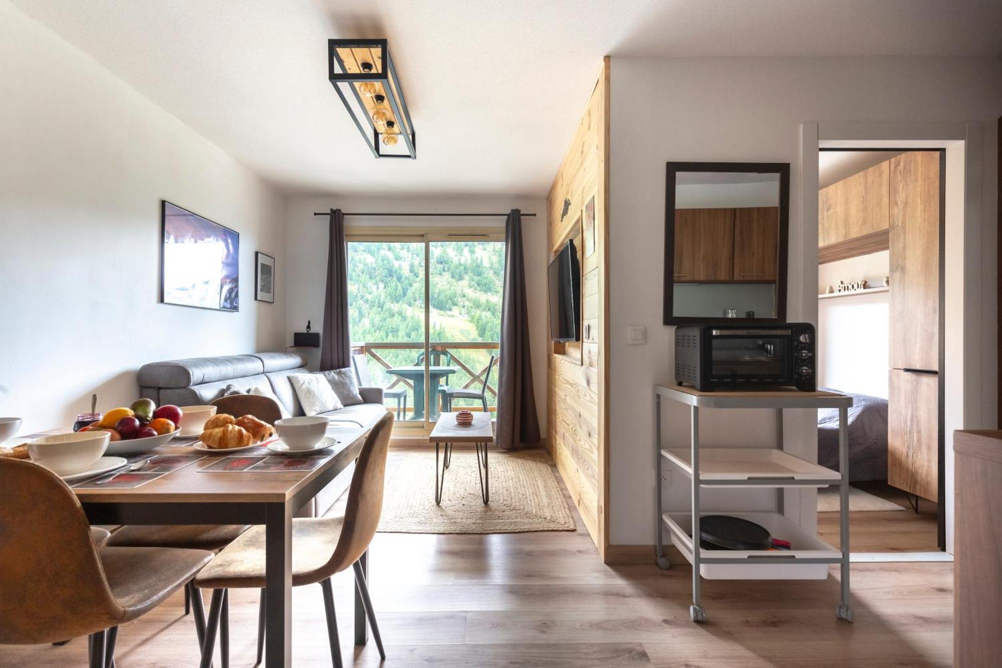 Joli T2, Centre, Parking Prive, Wifi, Local A Ski Isola 2000 Luaran gambar