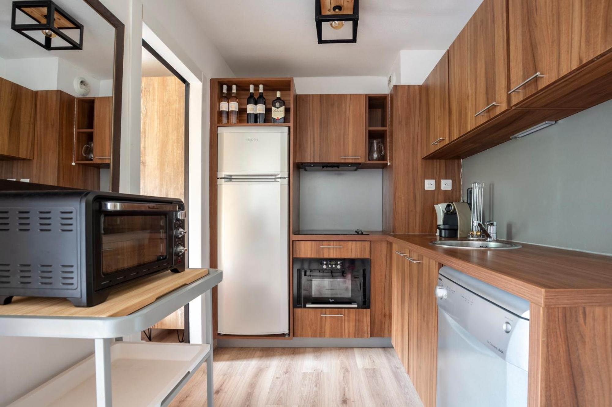 Joli T2, Centre, Parking Prive, Wifi, Local A Ski Isola 2000 Luaran gambar